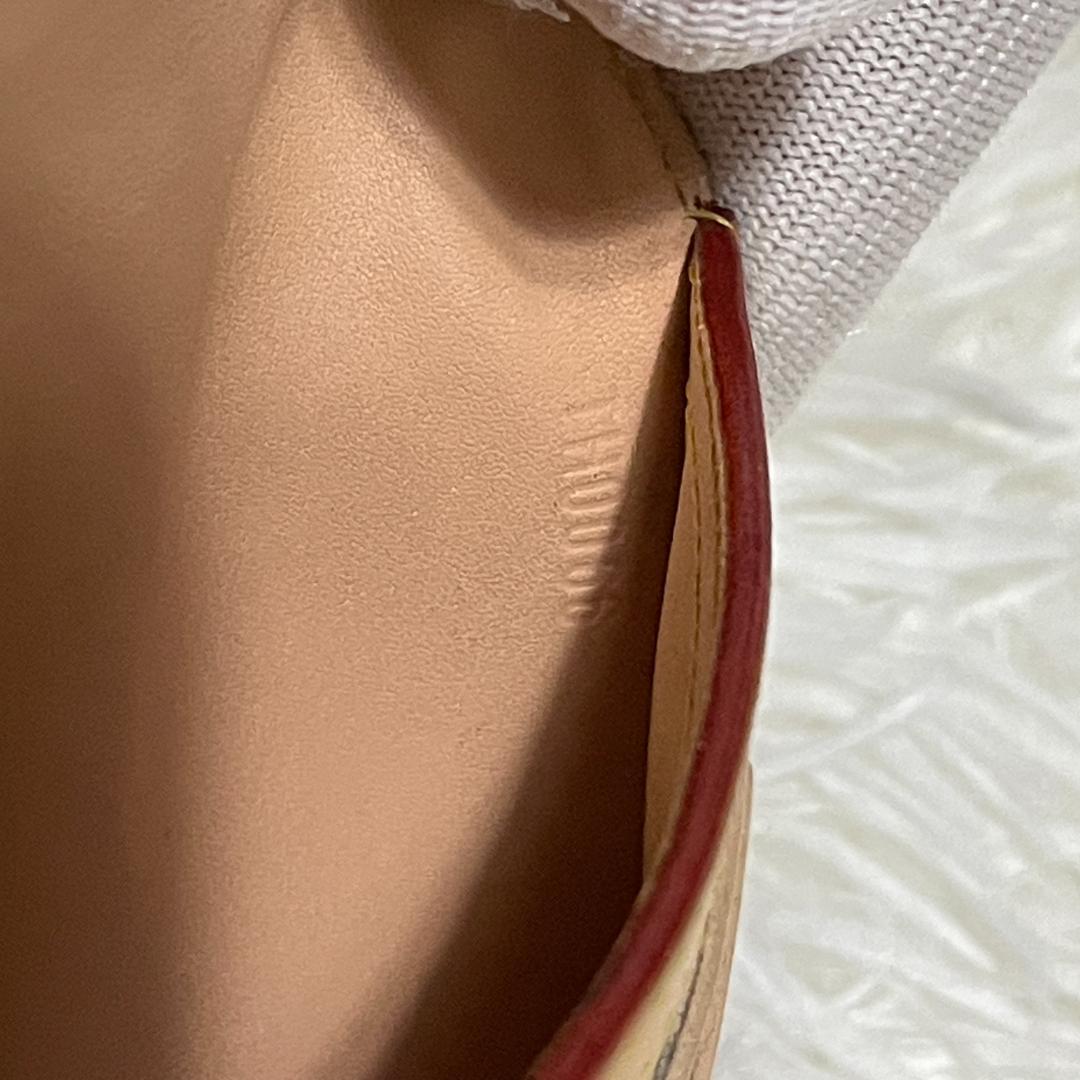 ルイヴィトン　モノグラム マルチカラー　ポルトトレゾール　インターナショナル　白