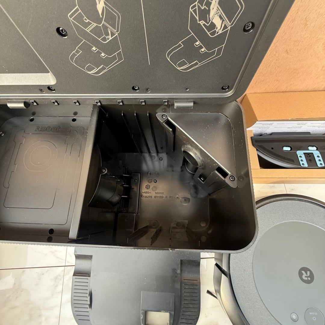 iRobot ルンバ コンボ i5+ i557860 水拭き対応 自動ゴミ収集