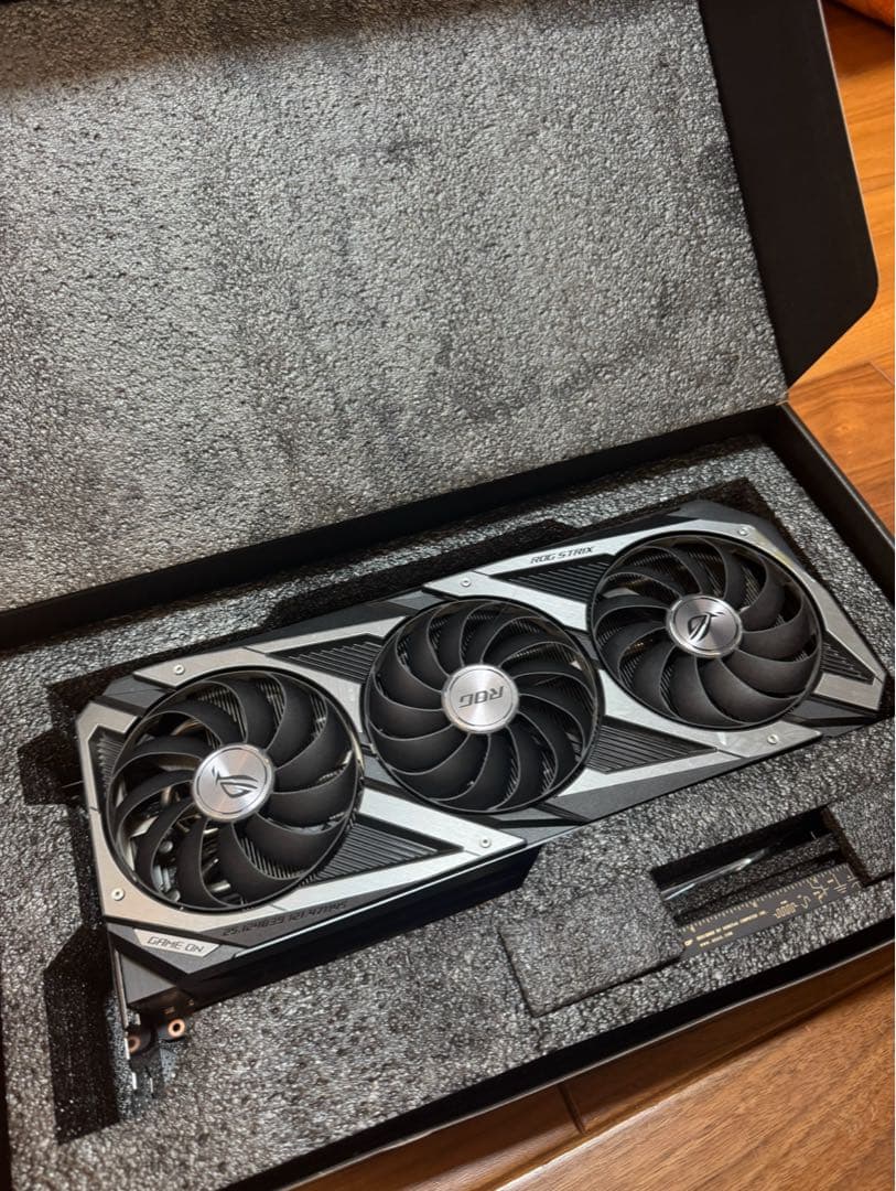 グラフィックボード・グラボ・ビデオカード ASUS NVIDIA GeForce RTX 3090