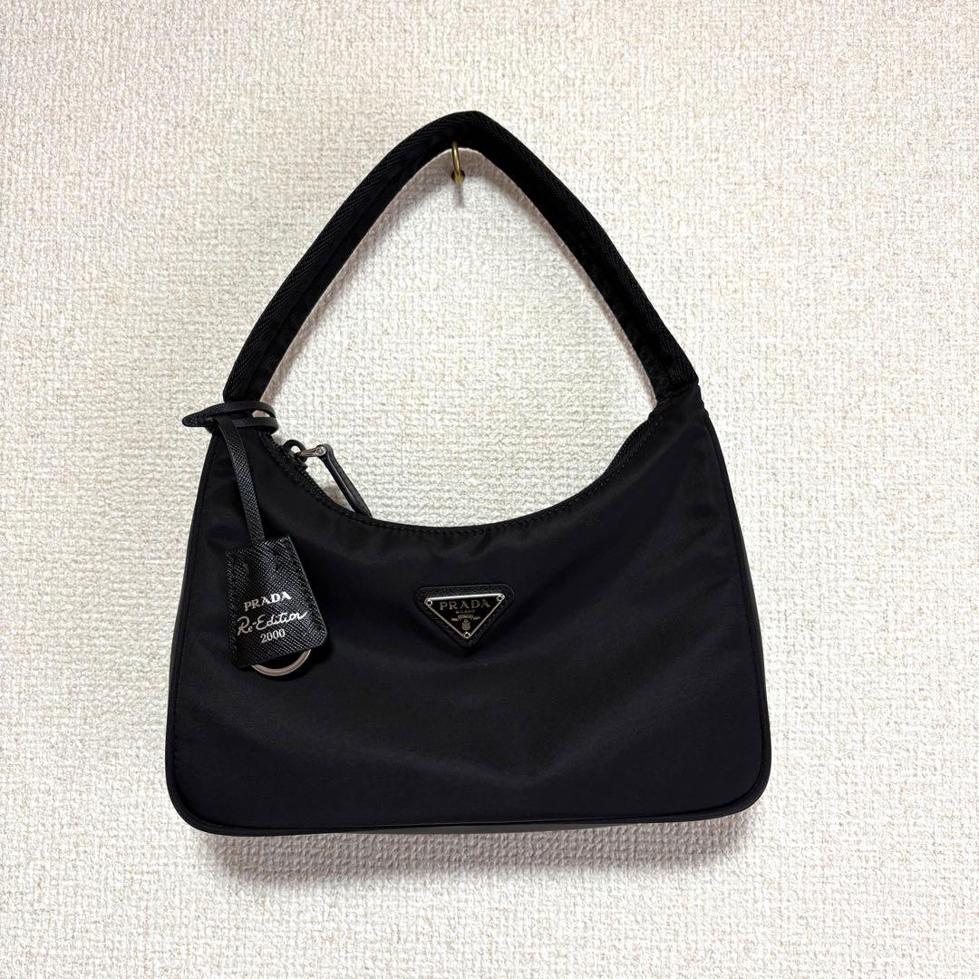 美品プラダ PRADA Re-Edition 2000 ミニバッグ ハンドバッグ