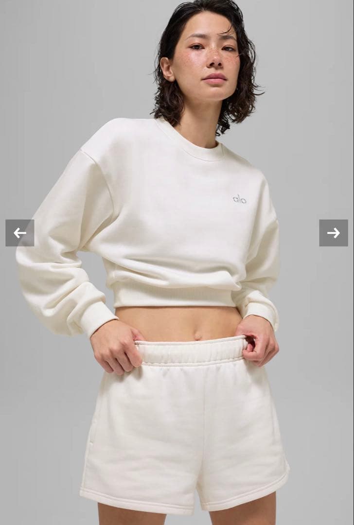 alo yoga クロップド　クルーネック　トレーナー　スウェット　ホワイト
