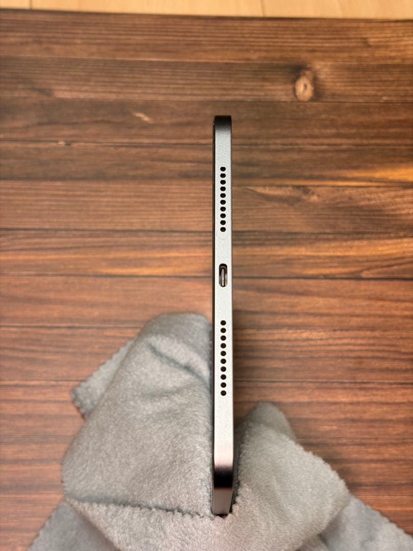【極美品】iPad mini 7 128GB スペースグレイ