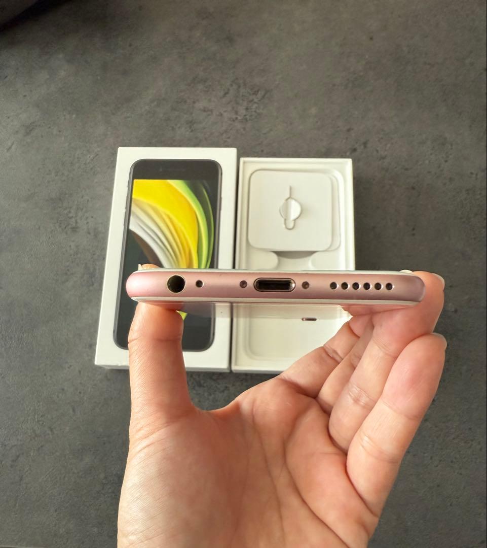 美品✩Apple iPhone 6s ローズゴールド