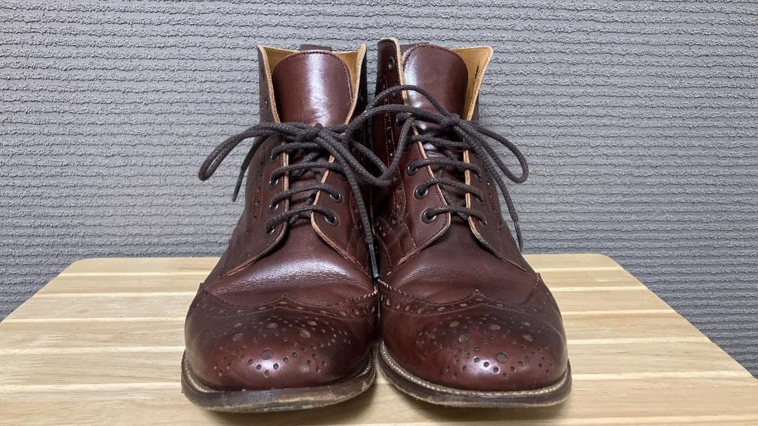 Tricker's ブーツ【表記サイズ　8.5】