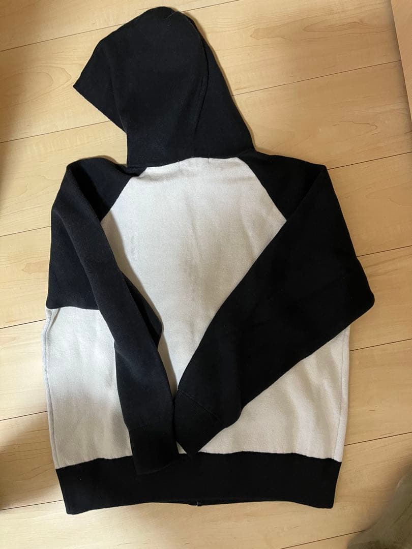 (新品) マリークワント　Mサイズ パーカー ホワイト/ブラック　⭐︎完売商品⭐︎