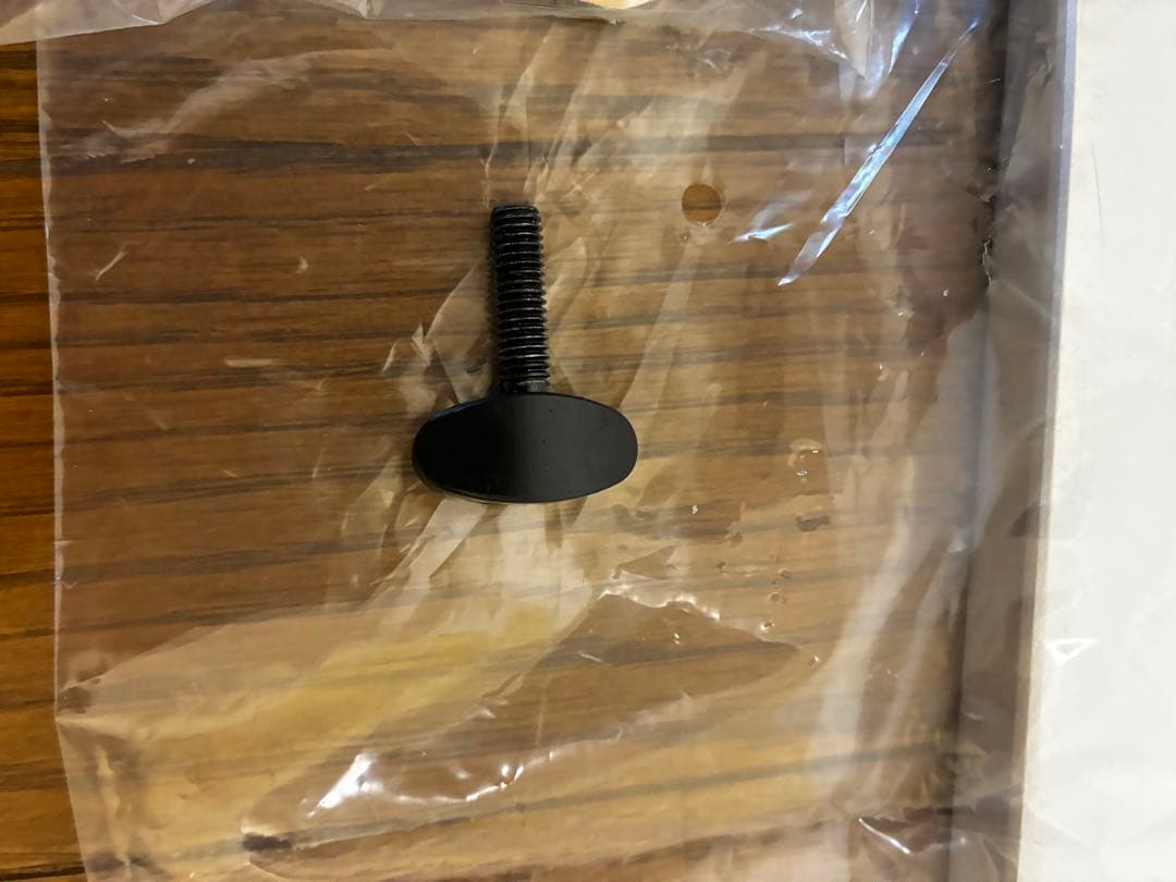 LOE(ロエ) ノートパソコン 自立型 アームスタンド LUP8A