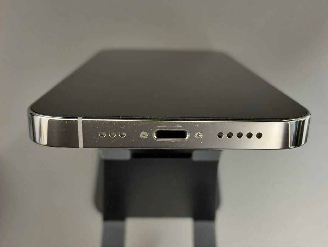 Apple iPhone 13 Pro シルバー　本体　128GB