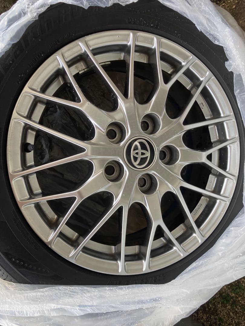 トヨタ スポークデザインホイール 16インチ