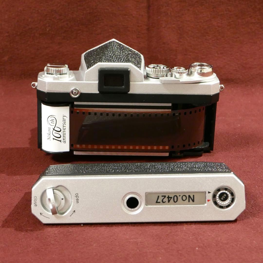 Nikon創立100周年記念　 ニコン Fミニチュアモデル。