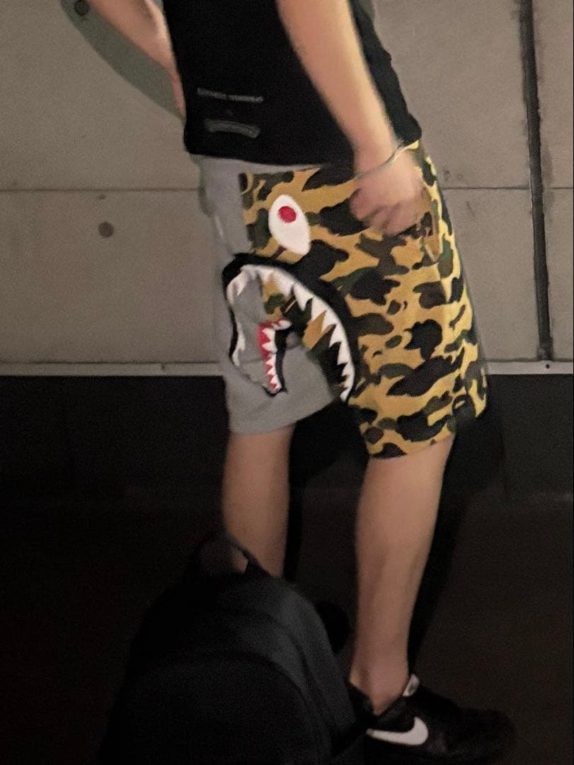 A・BATHING APEハーフパンツ