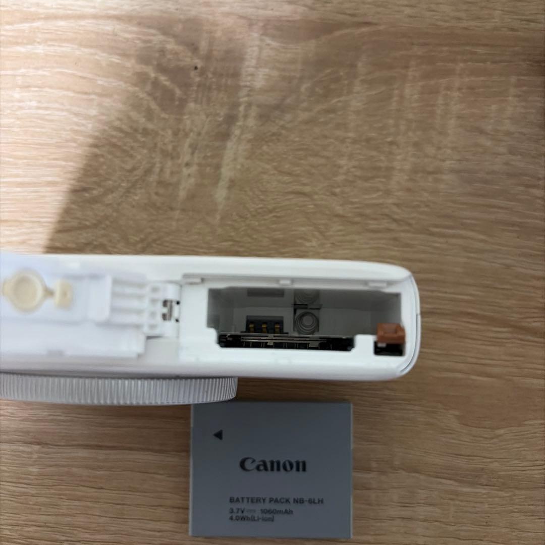 Canon キャノン PowerShot S200 Wi-Fi【ジャンク品】