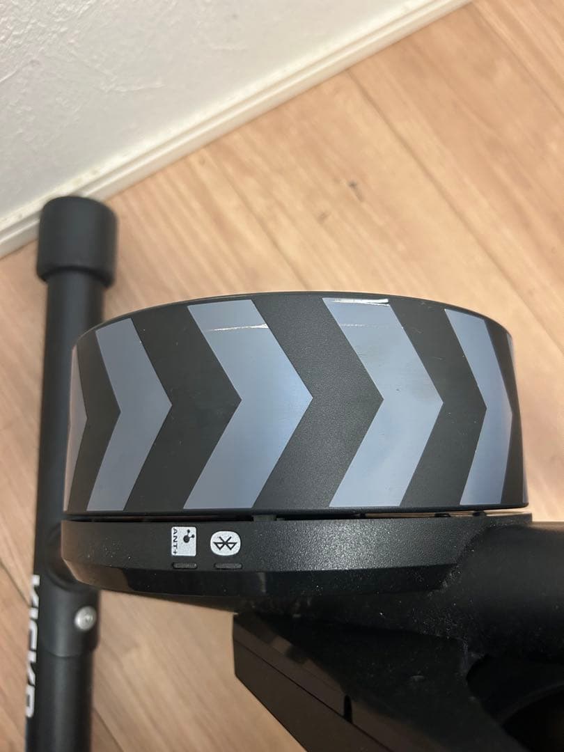 Wahoo KICKR core スマートバイクトレーナー