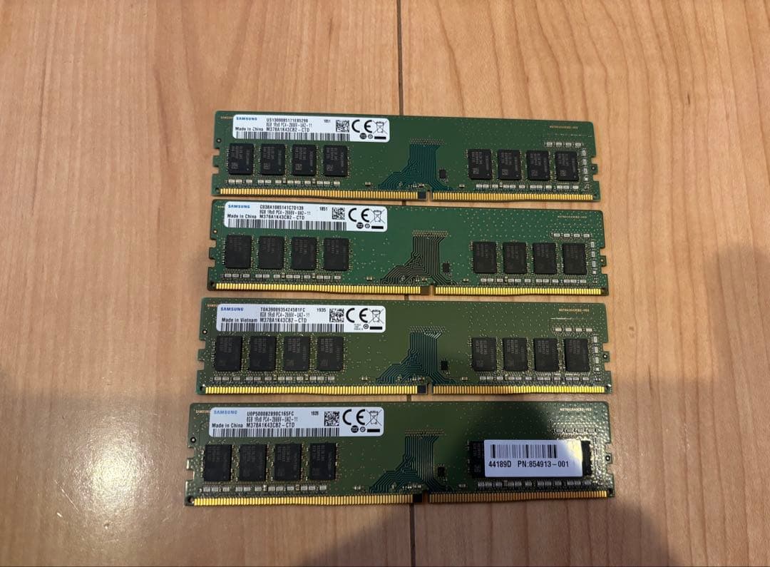 SAMSUNG 32G （8GB×4枚) PC4-2666V-UA2メモリ