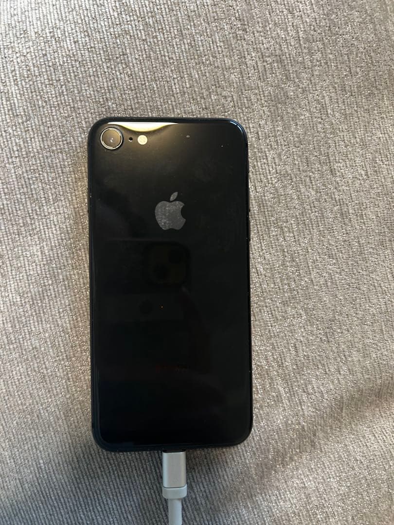 iPhone 8 64GB ブラック