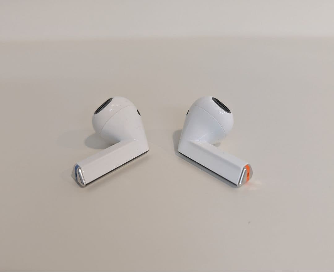 【中古品】Samsung Galaxy Buds3 充電ケース付き