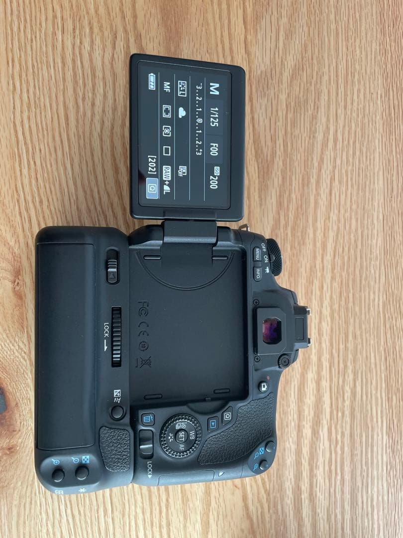 Canon EOS 8000Dズームレンズキット デジタル一眼レフカメラセット