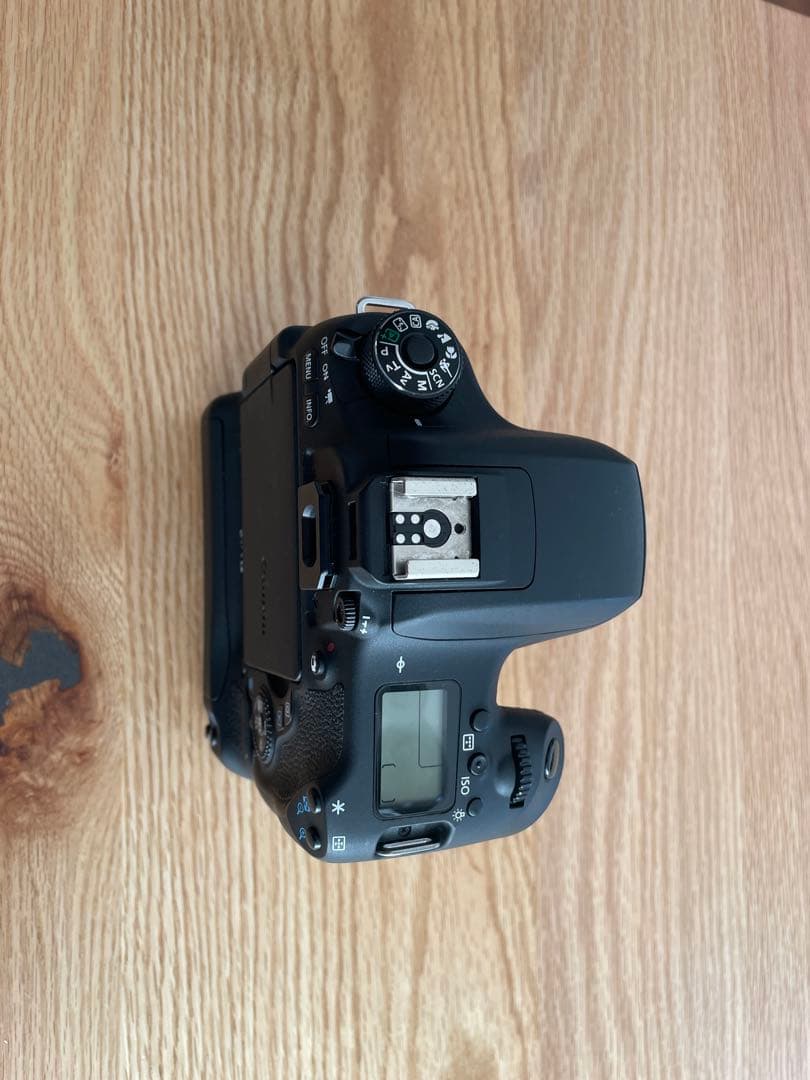 Canon EOS 8000Dズームレンズキット デジタル一眼レフカメラセット