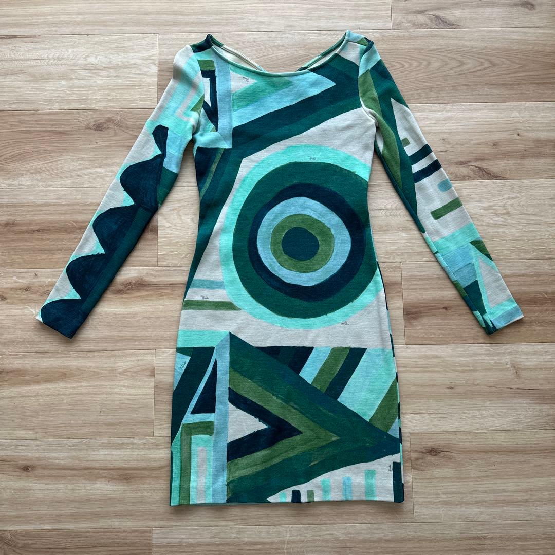 エミリオプッチ　タイト　ニットワンピース