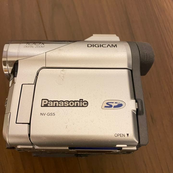 Panasonic パナソニック　NV-GS5K ビデオカメラ