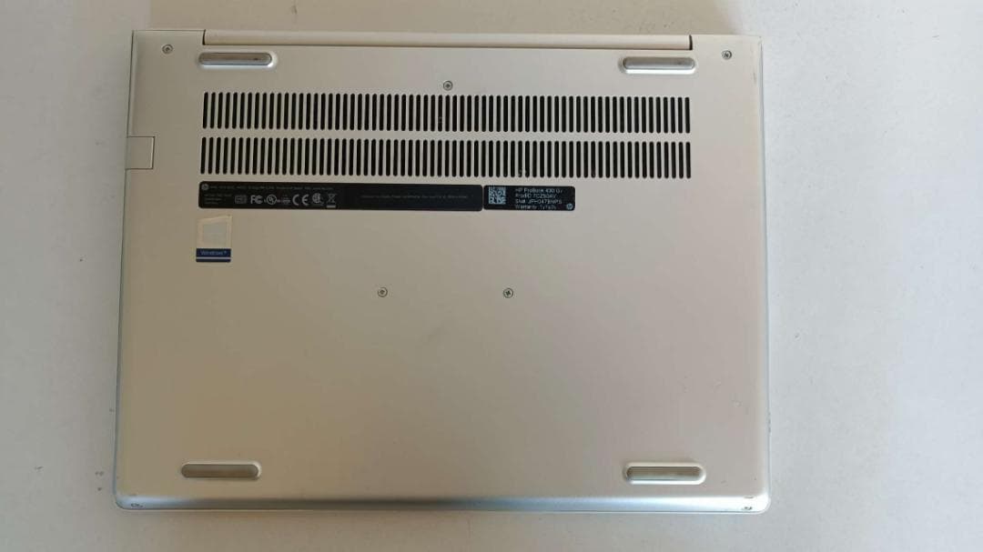 ⭐️ノートパソコンHP 第10世代Core i3 SSD256G メモリ16G