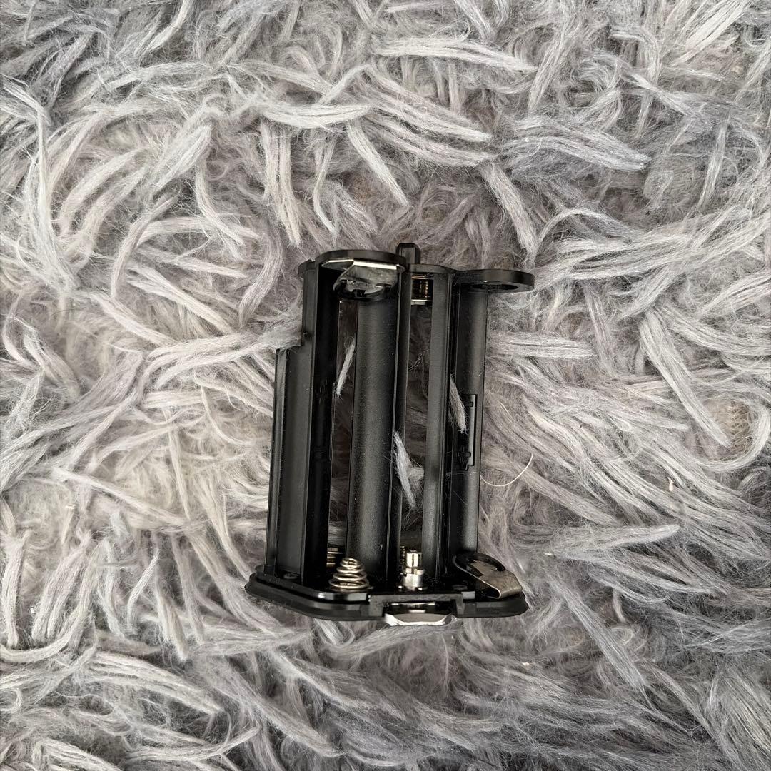 【動作確認済】希少　ニコン F100用 Nikon MS-12 単3ホルダー