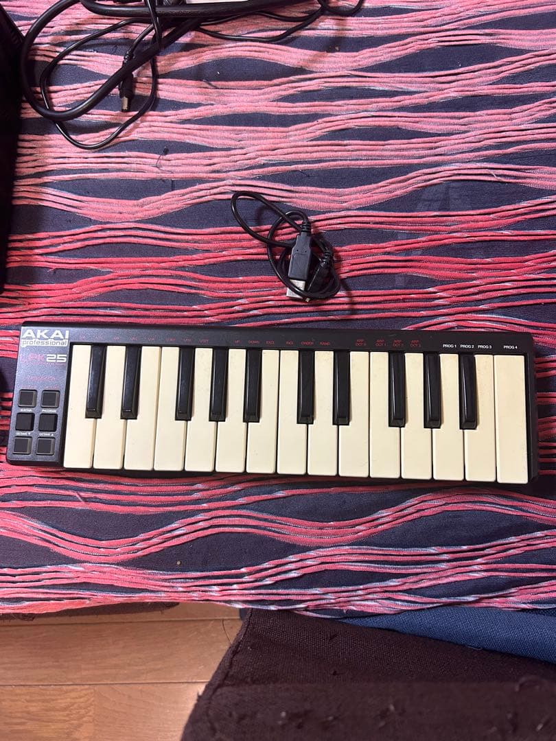 (Soul hill)AKAI MPC LIVE 中古品