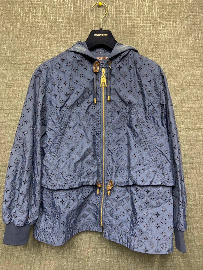 LOUIS VUITTON モノグラムパーカー　34