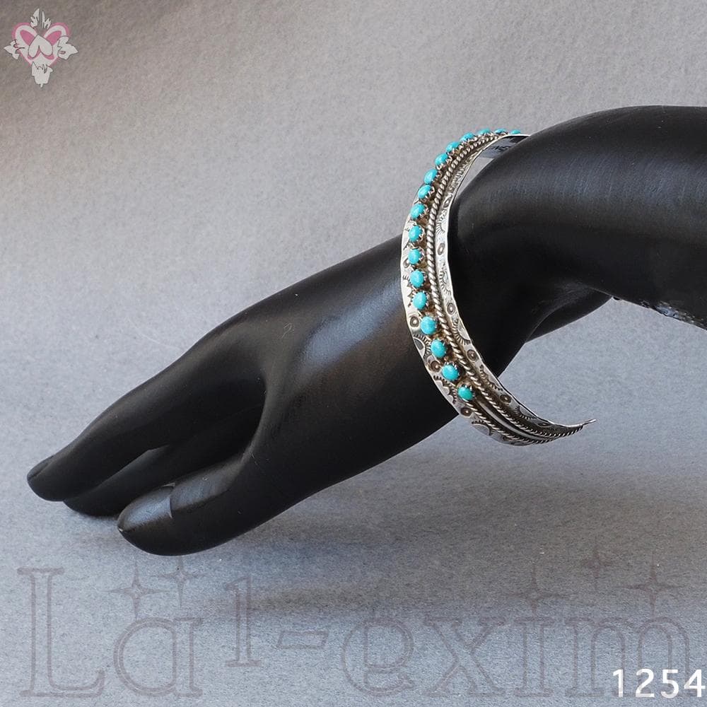 ターコイズ ２１個 シルバー 銀 インディアンジュエリー ズニ族 刻印 バングル