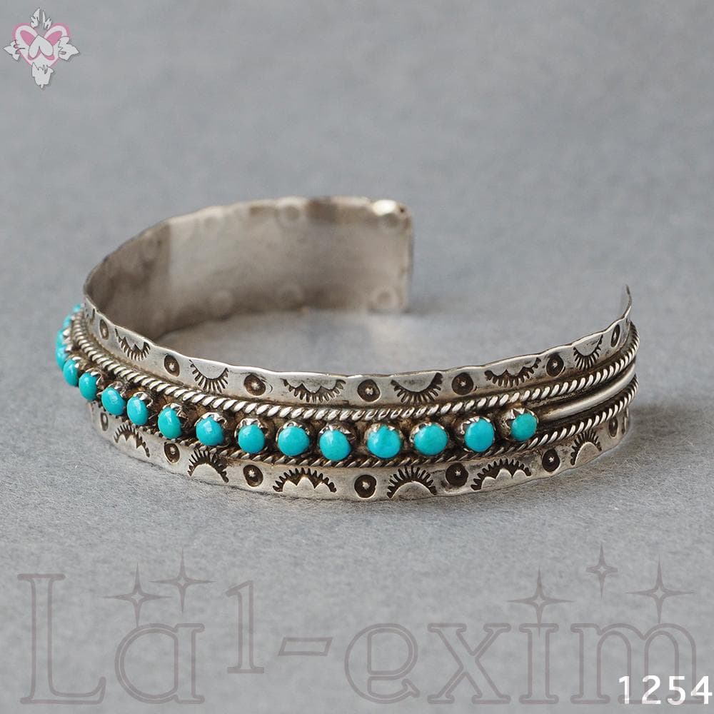 ターコイズ ２１個 シルバー 銀 インディアンジュエリー ズニ族 刻印 バングル