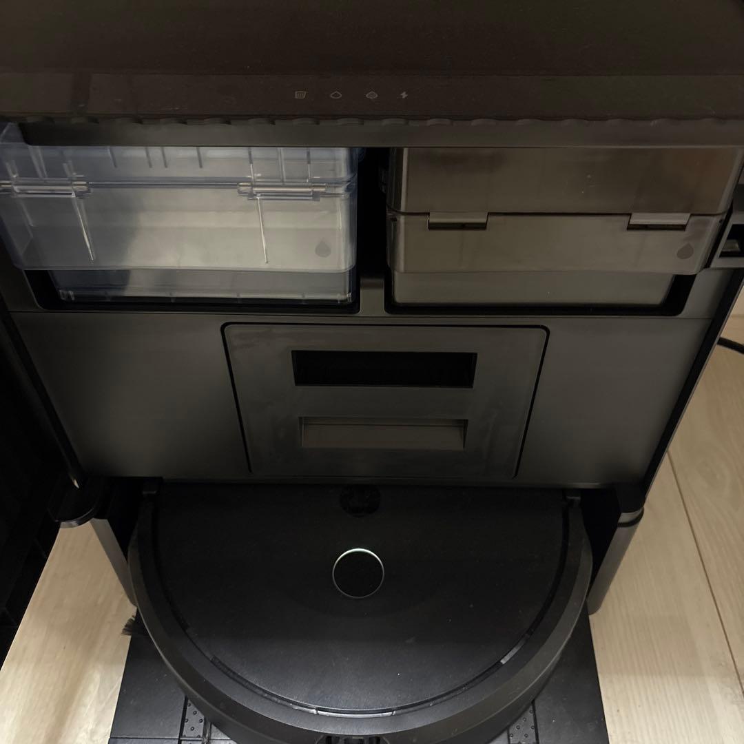 「ルンバ」 コンボ10 Max ロボット + AutoWash 充電ステーション