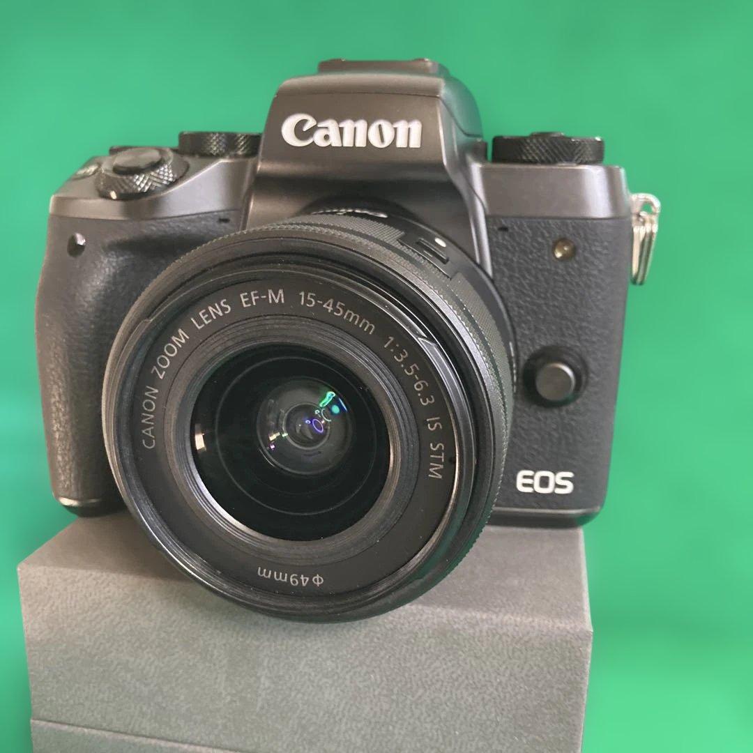 【美品】Canon EOS M5本体、15-45mm ・18-55mmレンズ付き
