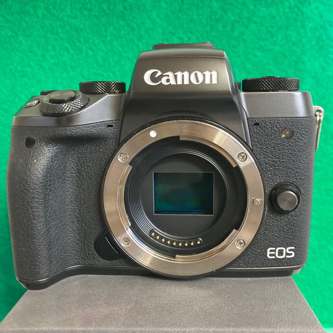【美品】Canon EOS M5本体、15-45mm ・18-55mmレンズ付き