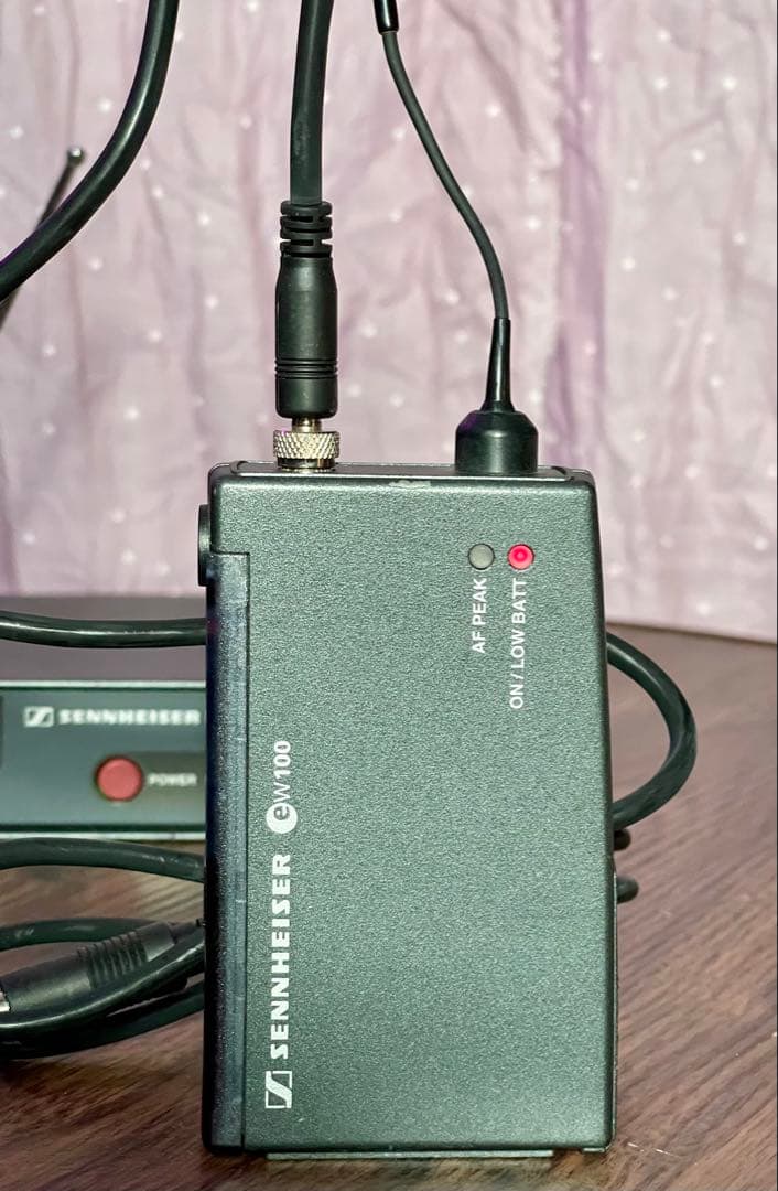 ④Sennheiser EW100 B帯 ワイヤレスシステム ラベリアマイク付き