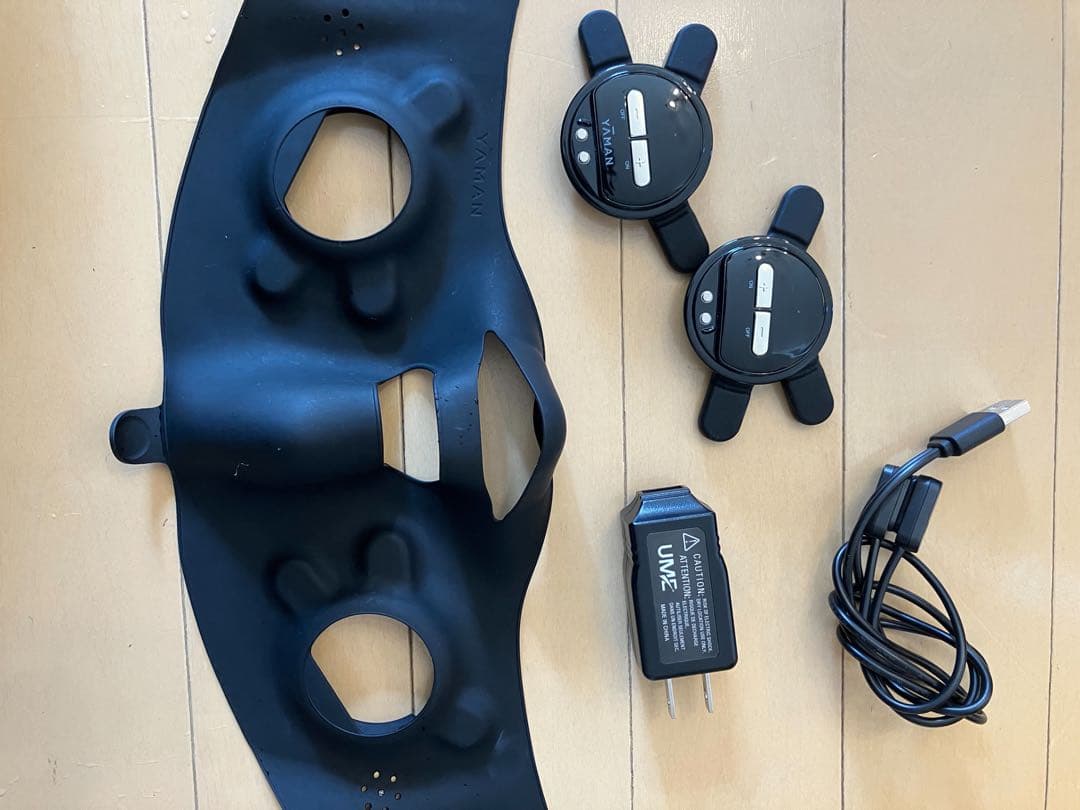 YA−MAN EPM-18BB-1 BLACK