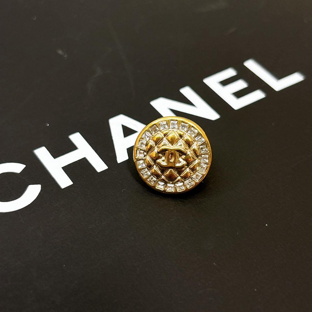 美品✨シャネル　ピアス　ココマーク　マトラッセ　ラインストーン　ラウンド　ダイヤ