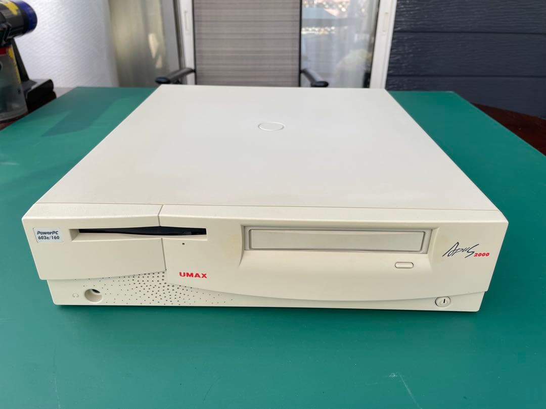 Macintosh互換機UMAX Apus 2000 本体のみ