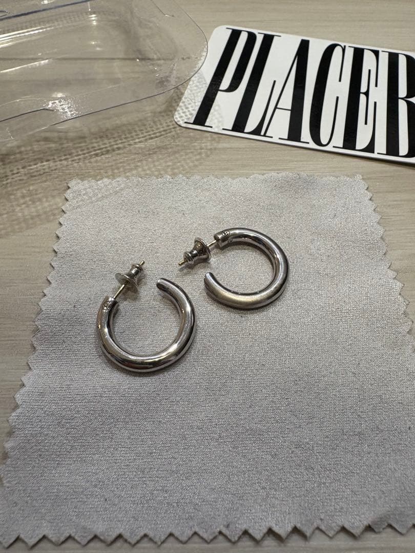 CAREERING501 シルバー　両耳