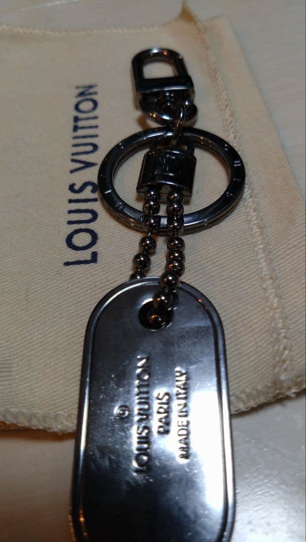 【たぴおか】VUITTON キーホルダー バックチャーム M63618