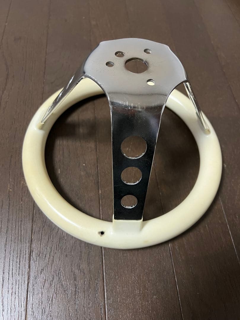 当時物ムーンアイズ　グラントステアリング　ホワイト　ジャンク　250mm