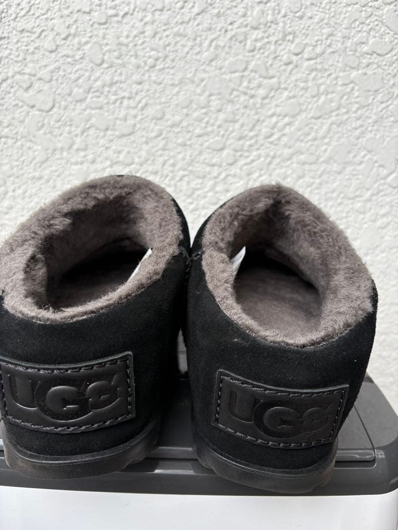 ブラックスエードサボサンダル