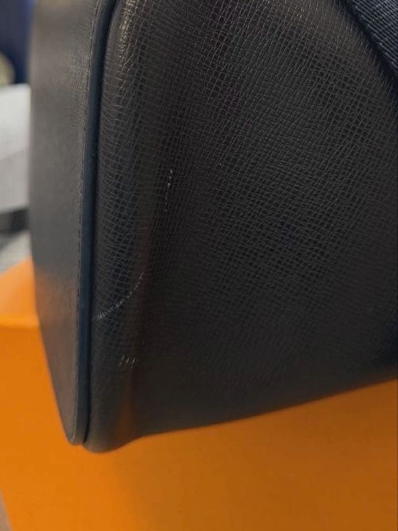 ルイヴィトン　 アントン　バックパック　ネイビー【中古】