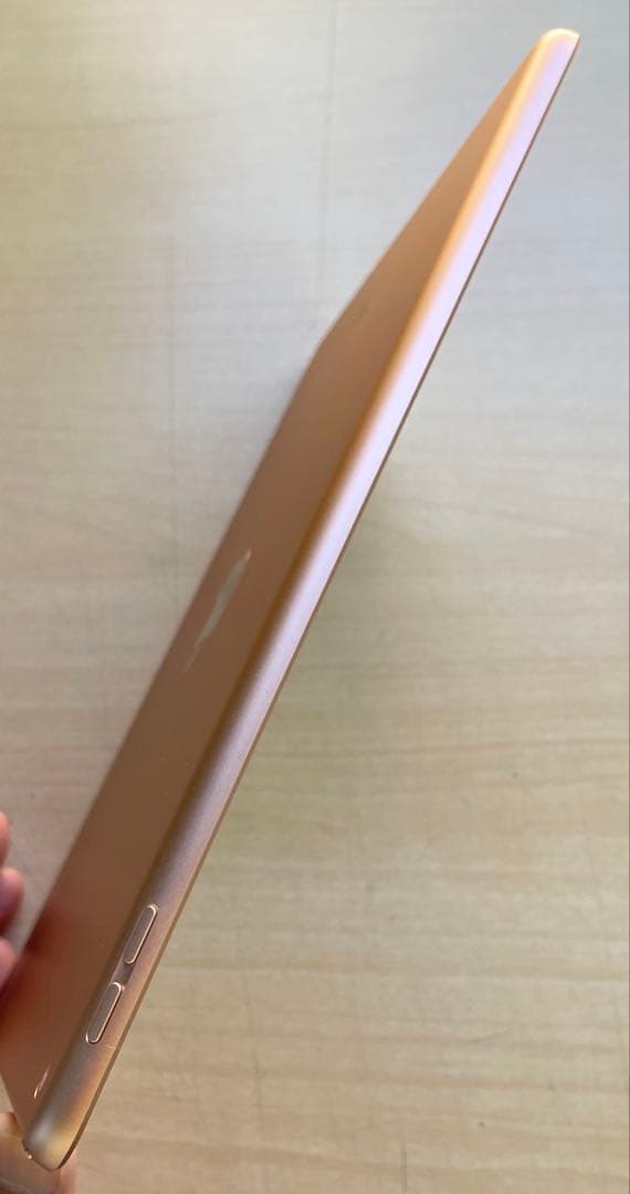 iPad 第7世代　A2197 Wi-Fi　ゴールド　128GB 超美品　#2