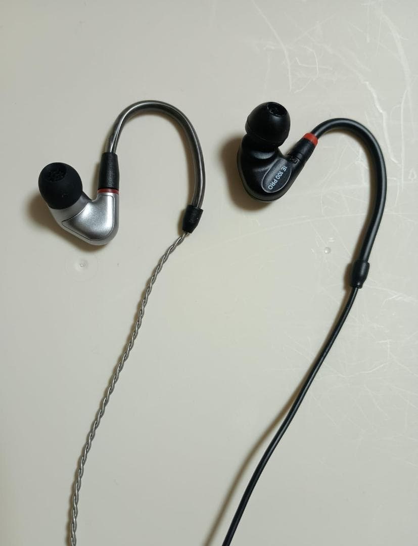 ゼンハイザー Sennheiser イヤホン 有線 IE 200 ブラック ダm