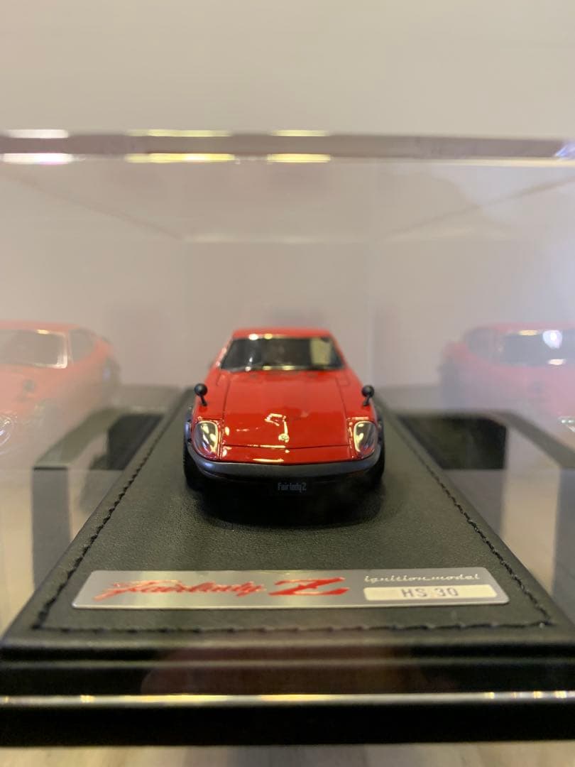 イグニッションモデル　1/43 フェアレディ　Z-G HS30 レッド