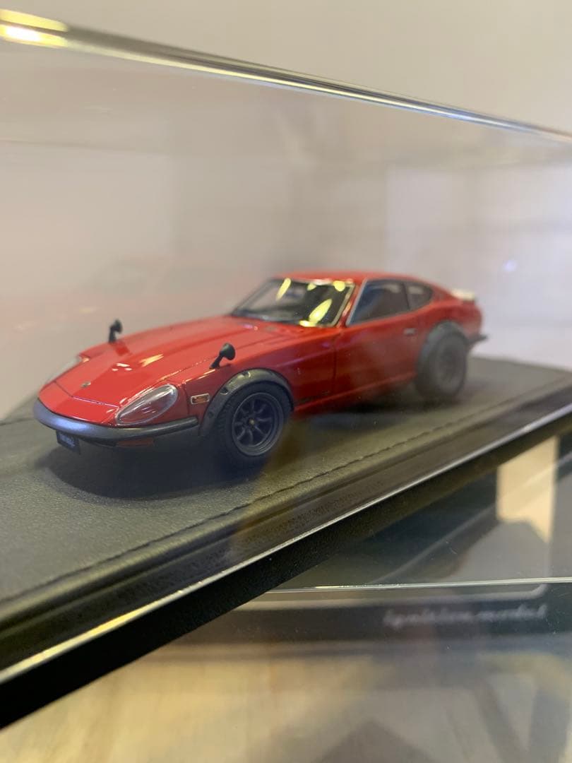 イグニッションモデル　1/43 フェアレディ　Z-G HS30 レッド
