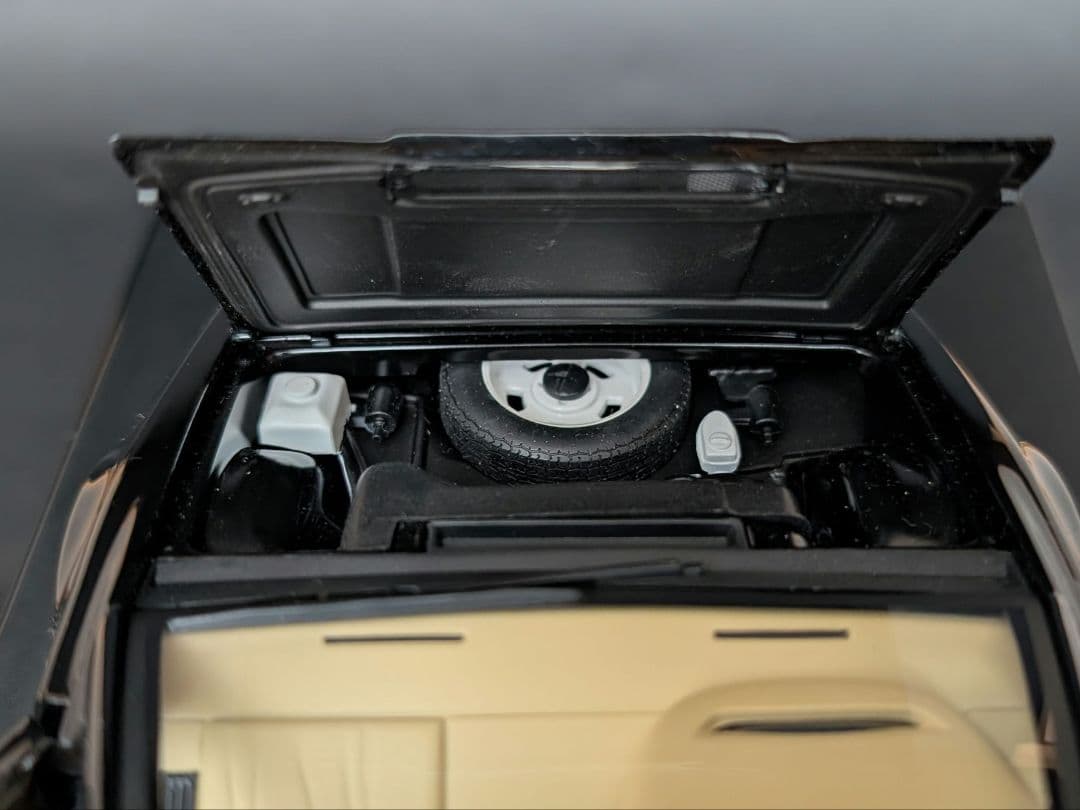 オートアート 1/18 LOTUS ESPRIT TURBO