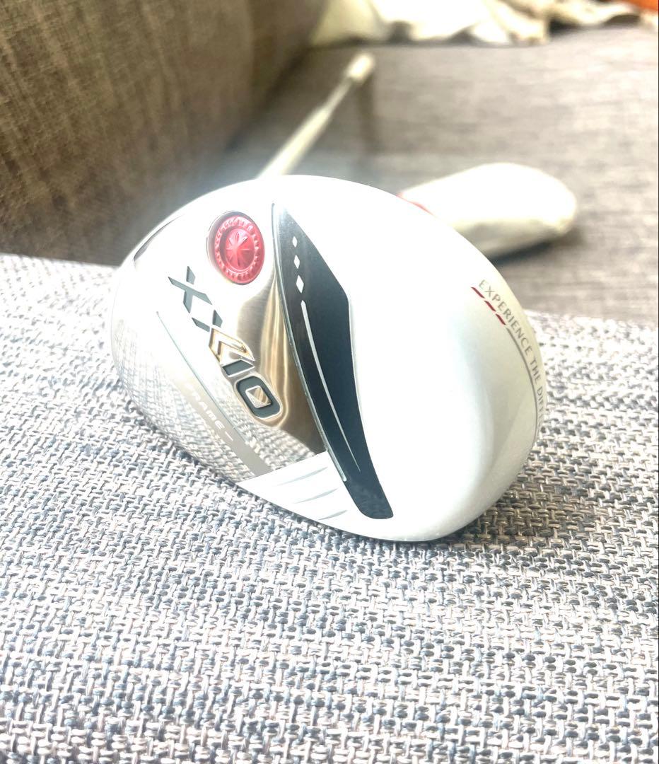 ゼクシオ 13 レディース ハイブリッド6番　2年保証つき　パールホワイト