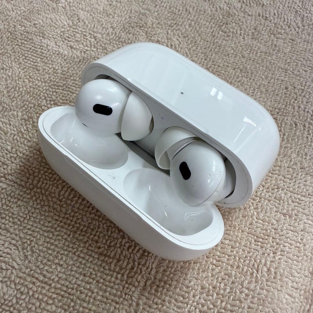 Apple AirPods Pro (第2世代現行モデル) 本体