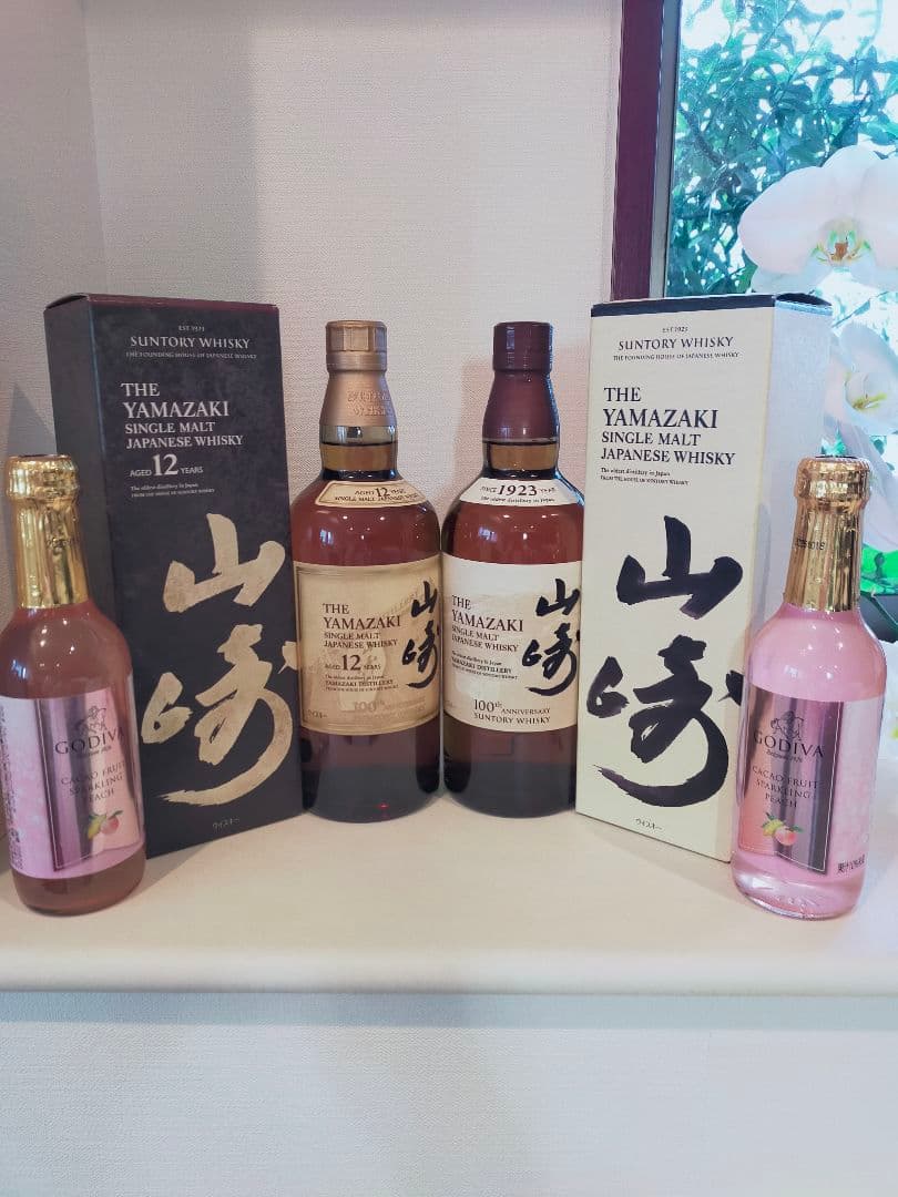サントリー 山崎100周年NV＆ 山崎12年 100周年記念➕️GODIVA
