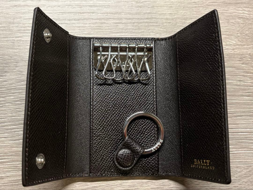 値下げ！未使用品　BALLY ブラック レザー キーケース